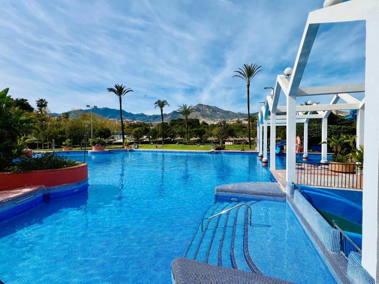 Benal Beach, Benalmadena, Costa Del Sol Exteriér fotografie